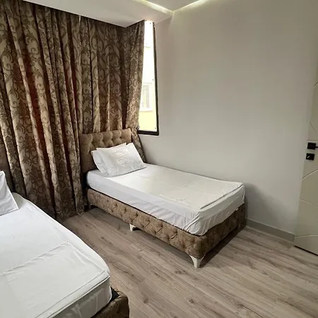 Dueden Selalesine Yakin Sik Genis Ve Rahat Daireler Apartment