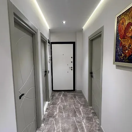 Dueden Selalesine Yakin Sik Genis Ve Rahat Daireler Apartment *